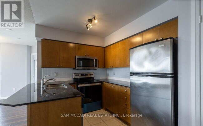 Photo - 220 Forum Dr Unit 804