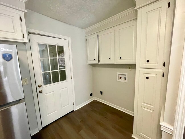 Photo - Charming 3 Bedroom Home in Brandon 047 – Great Location- Recently Renovated!