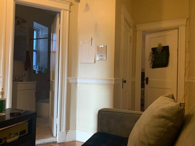 Photo - 10 Saint Germain St