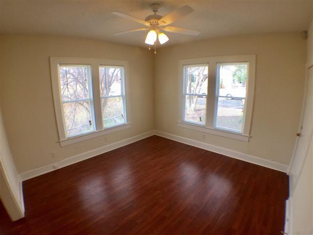 Photo - 907 Taylor St