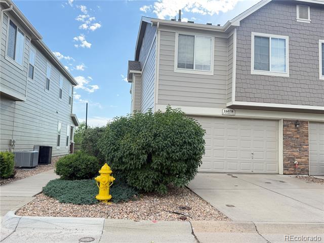 Building Photo - 16038 E Geddes Ln