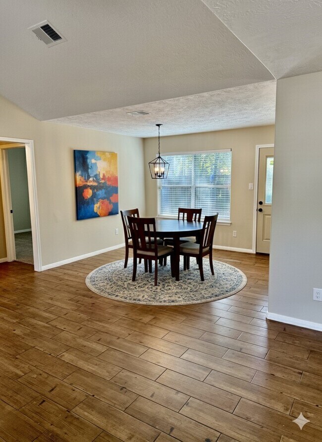 Photo - 16306 Many Trees Ln