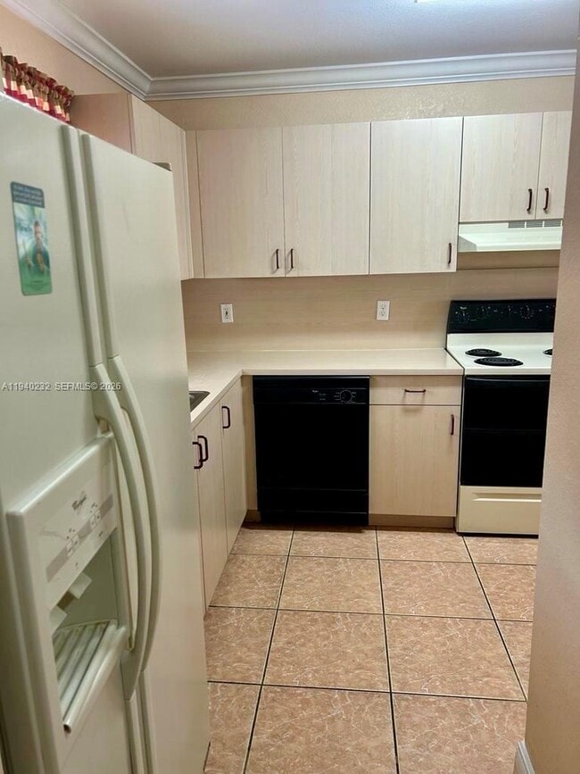 Photo - 10604 NW 87th Ct