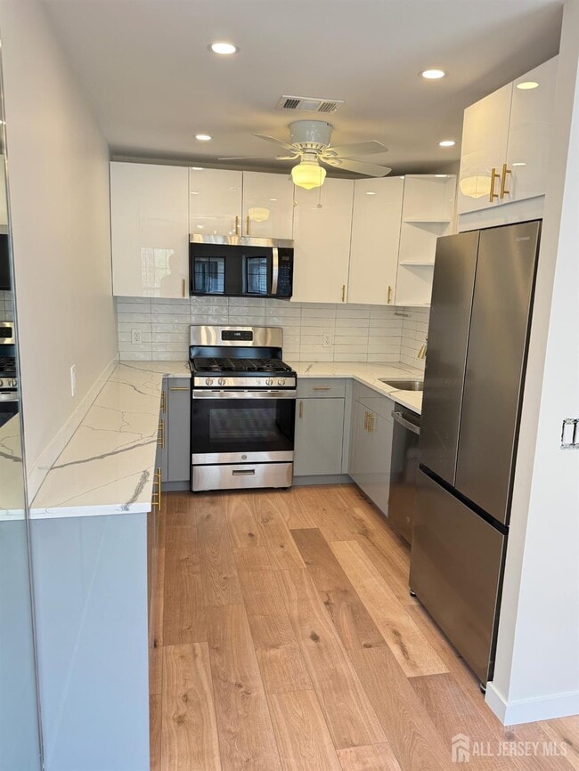 Photo - 1511 Pebble Pl