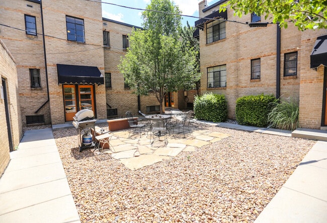 Elegante Apartments