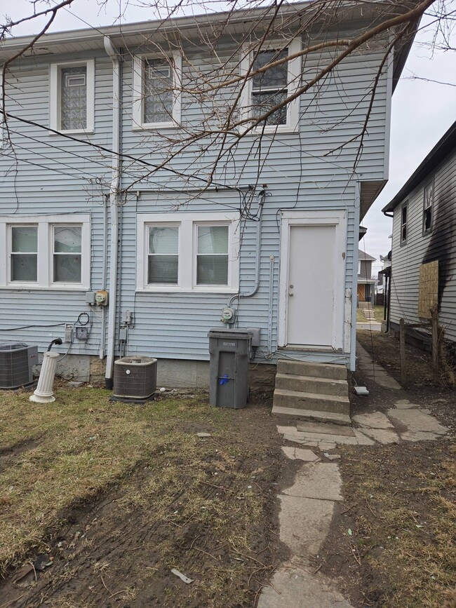 Photo - 303 N State Ave