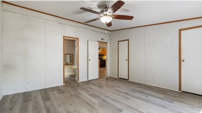 Photo - 10991 FM 1484 Rd