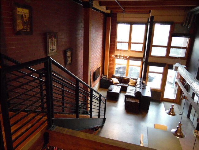 Photo - 2955 Inca St