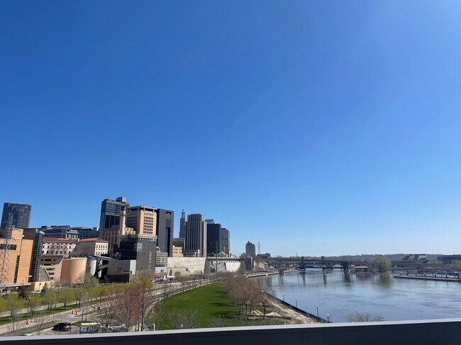 Photo - 240 Spring St Unidad 306