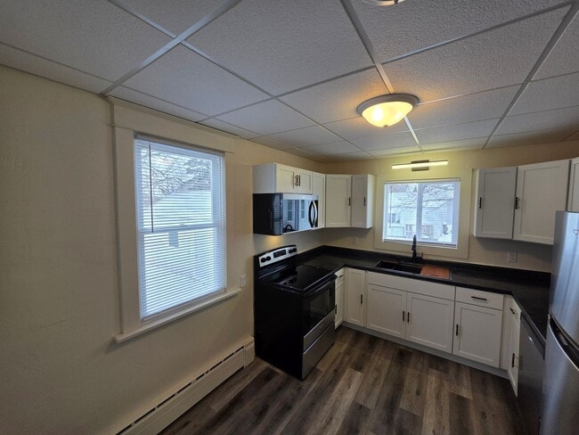 Photo - 1350 Winnebago Ave