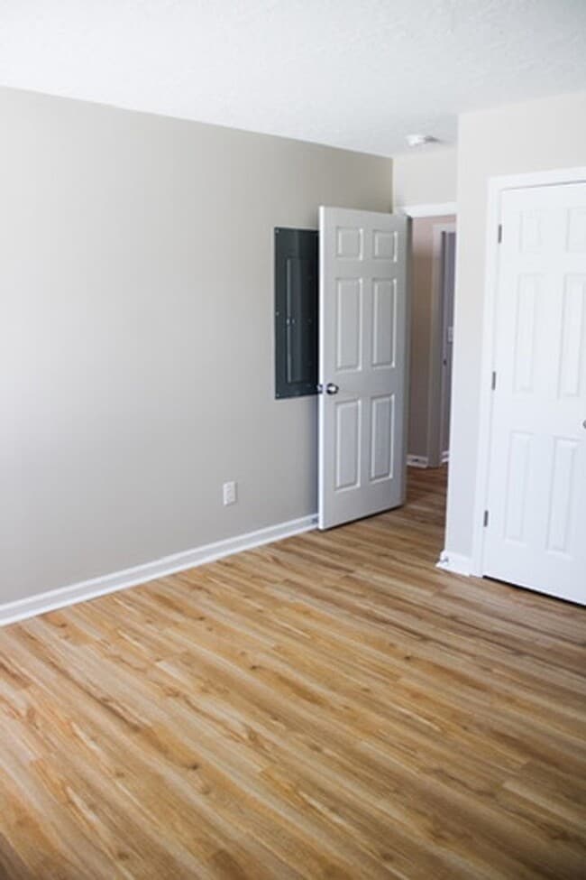 Photo - 211 Bundrum Dr NW Unit 1