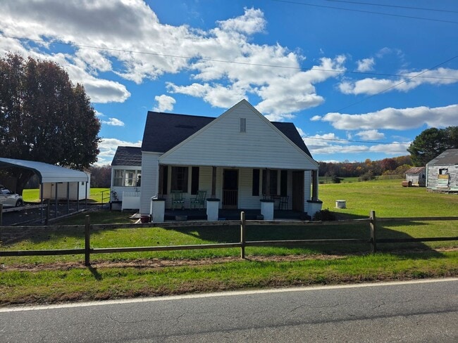 Photo - 2 Bed 1 Bath home Country Living