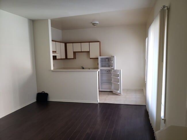 432 S. New Hampshire