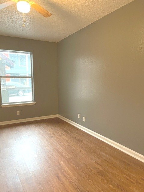 Photo - 515 Humble Ave Unit #515