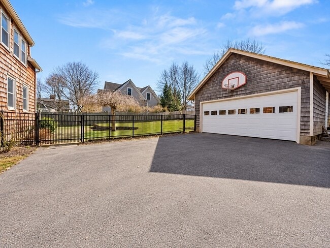14 Morse Ct
