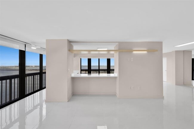 Photo - 2333 Brickell Ave Unit 1701