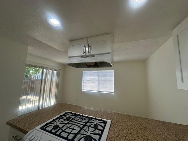 Photo - 8533 Rose St Townhome