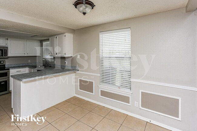 Photo - 1317 Nicole Way