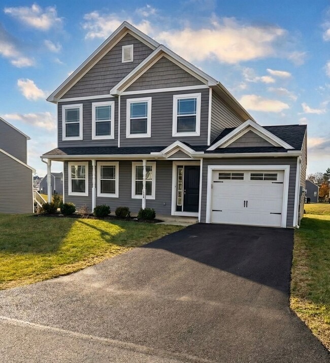 Photo - 3 Bed, 2.5 Bath - Single Family Home - AVAILABLE NOW