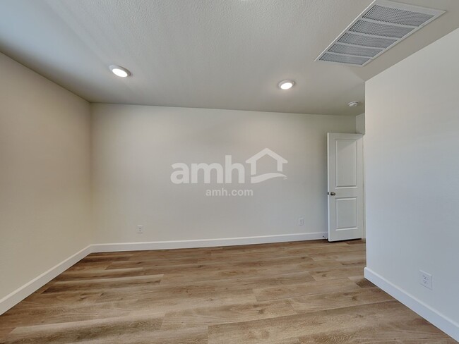 Photo - 149 Nico Azalea Ln