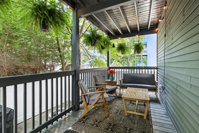 Photo - 227 Centre St Unit 1