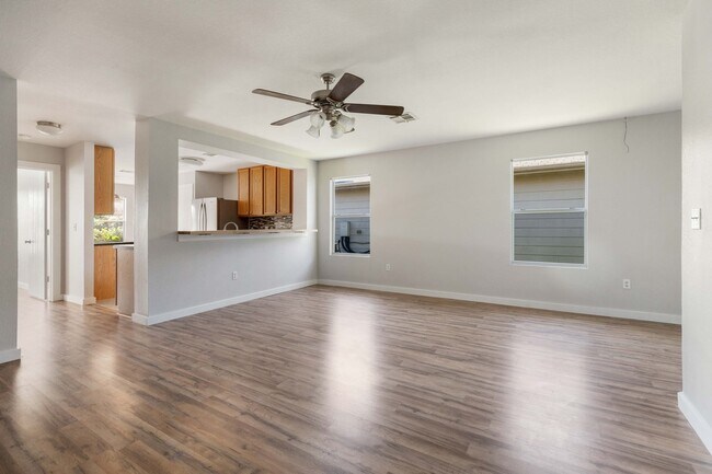Photo - Updated 4/BR 2/BA Home Minutes from Downtown!
