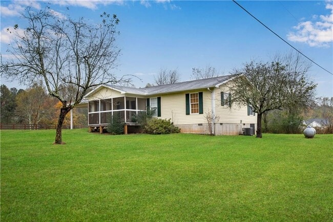 Photo - 700 Tilley Rd