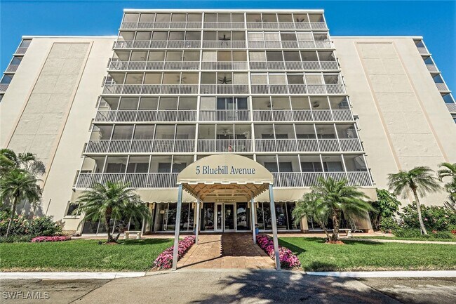 5 Bluebill Ave Unit 205