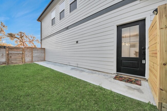 Photo - 4713 Talina Way