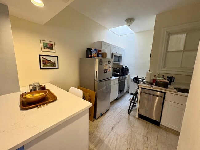 Photo - 177 Marlborough St Unit 9