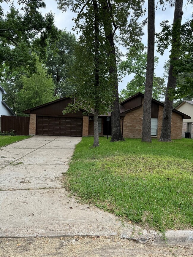 Photo - 2075 Little Cedar Dr