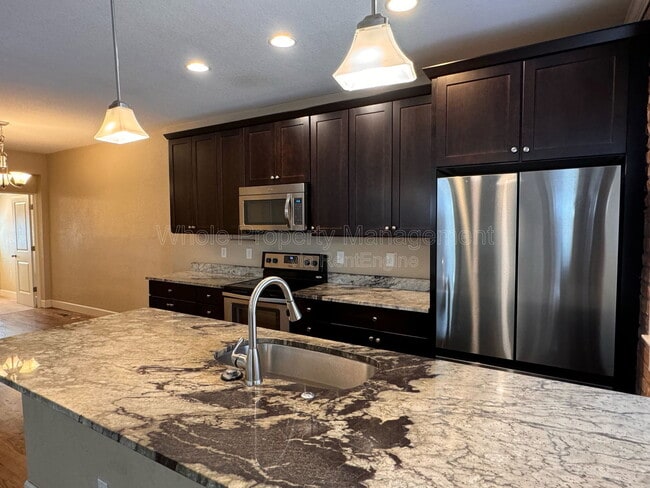 Photo - 2118 E 21st Ave