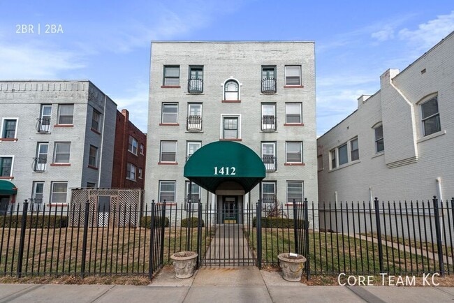 Building Photo - 1413 W 39th St Unit 1412-GE