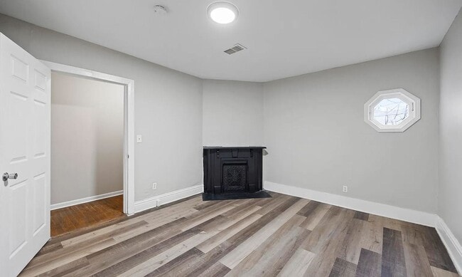 Photo - STUNNING! Three bedroom house!