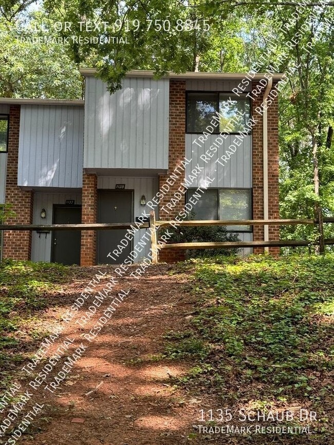 Photo - 1135 Schaub Dr