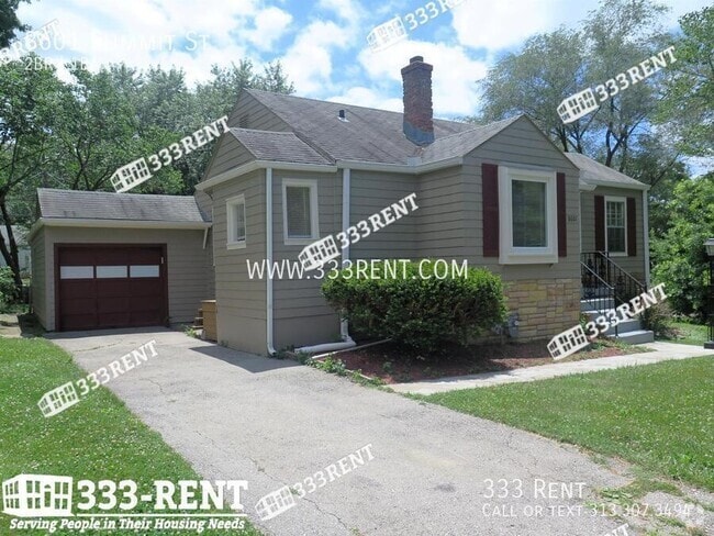 Building Photo - 8601 Summit St Rental