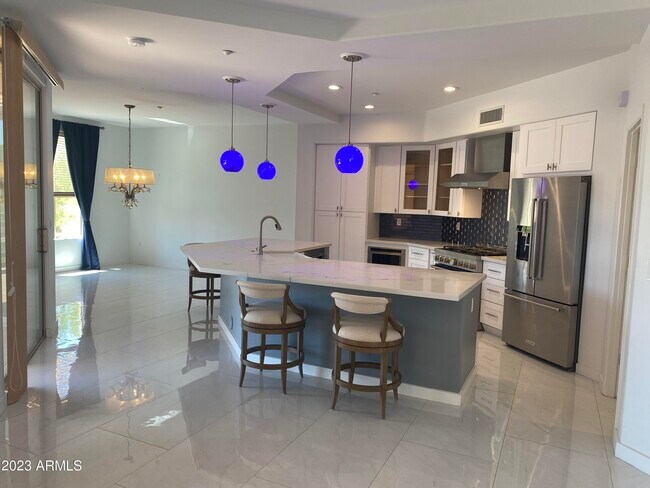 Building Photo - 10222 E Southwind Ln Unit 1009 Rental