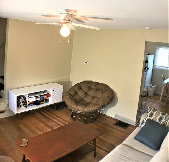 Photo - 432 E 16th Ave
