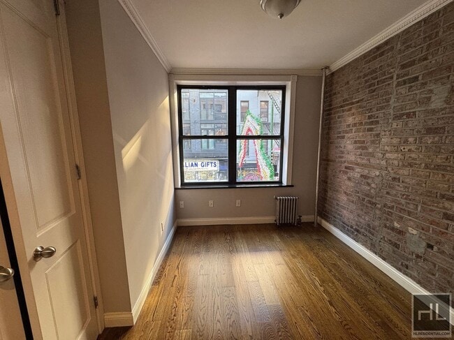 Building Photo - Mulberry Street Unit 1F