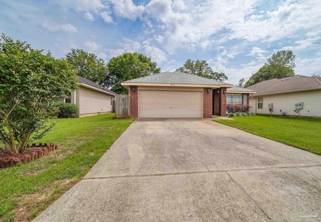 Photo - 552 Edith Ln