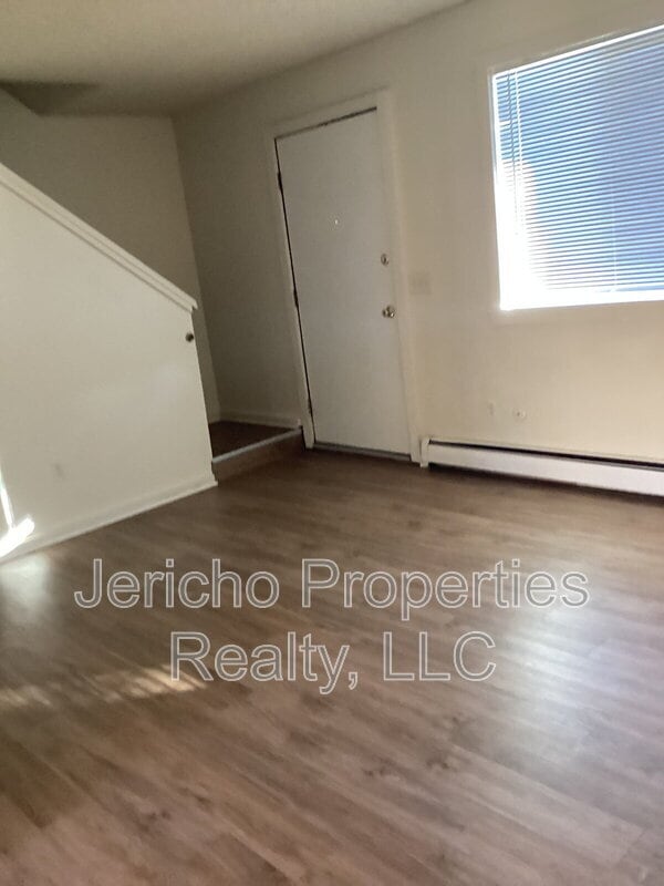 Photo - 1865 Independence St