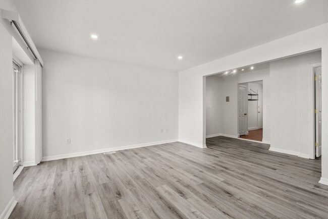 Photo - 12 Bayberry Dr Unit 2