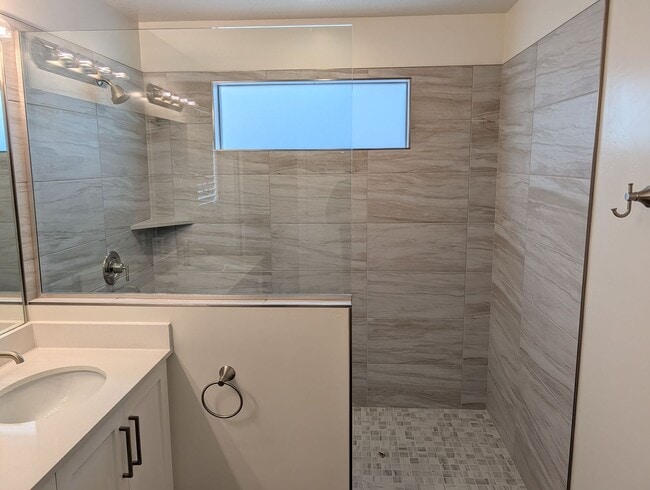 Photo - Brand new 4 Bedroom Home!