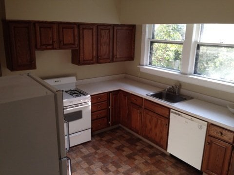 Photo - 1482 Lakewood Ave