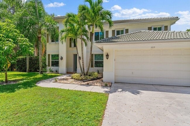 Photo - 1019 Egret Cir N