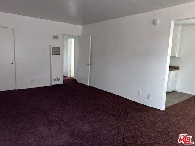 10702 Crenshaw Blvd