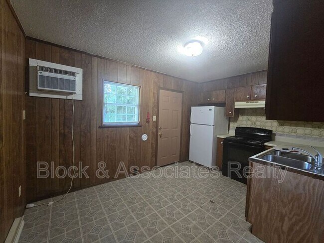 Photo - 208 Julian Ave Unit Apt A