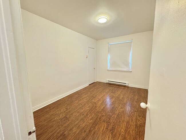 Photo - 341 Bd Graham