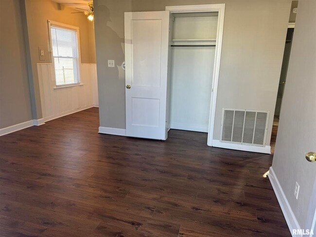 Photo - 3637 Johnson Ave