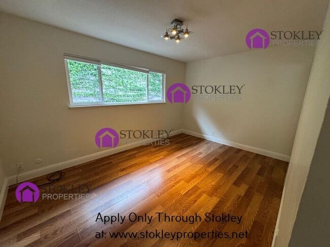 Photo - 626 Windsor St